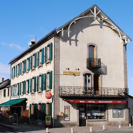 Hotel Des Voyageurs Chez Betty Neussargues en Pinatelle Exterior foto